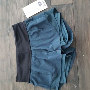 Lululemon Hot Short Naked size 6